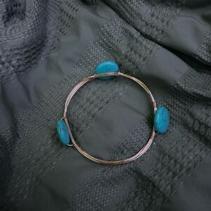 Turquoise and Gold Wire Bracelet